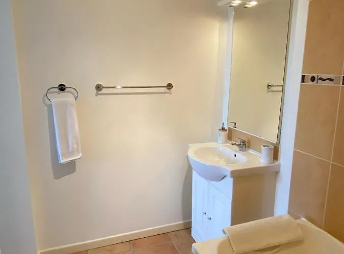 Bed and breakfast Fleur De Lys 3*