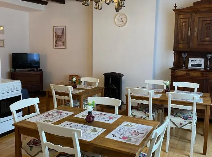 Bed and breakfast Fleur De Lys 3*